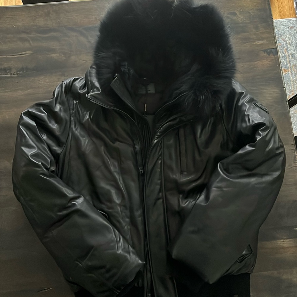 NWT Rudsak Crawley black leather down filled bomber